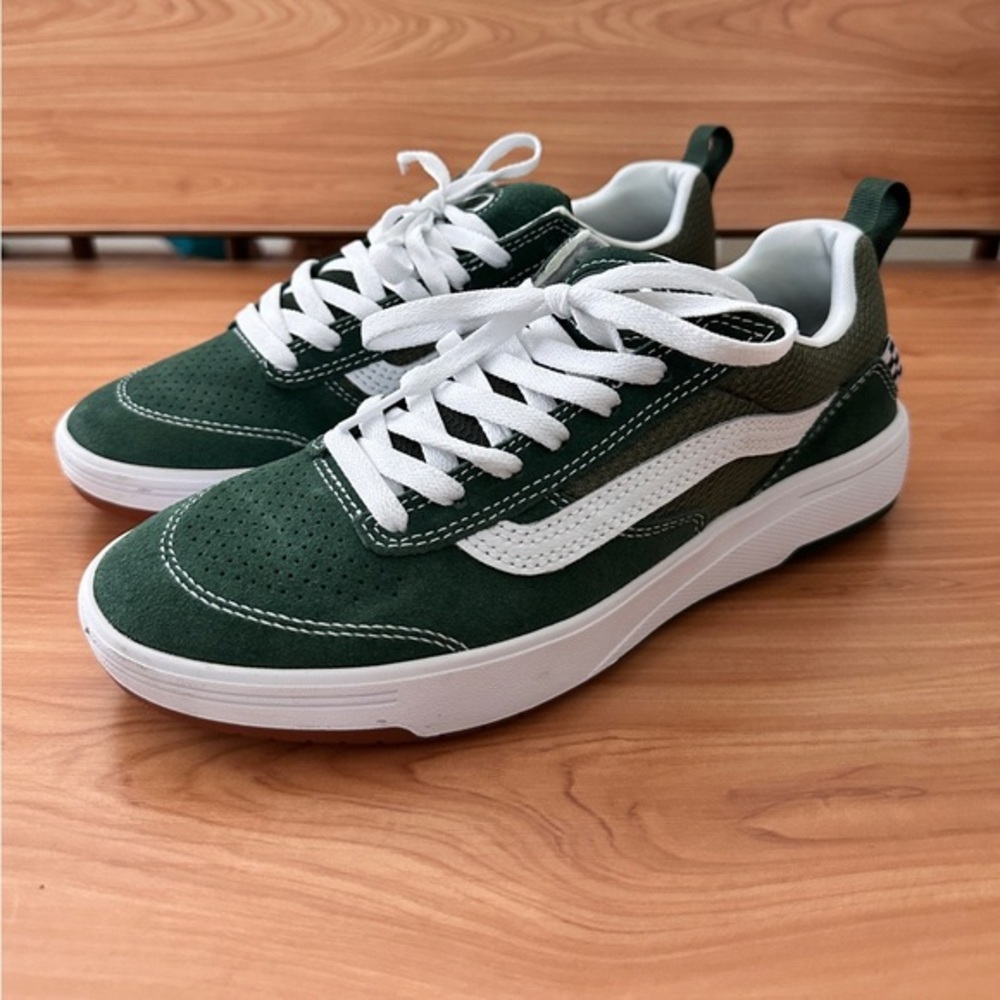 Vans Green and White Sneakers